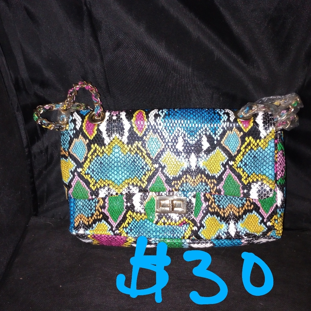 Purse - Picture 10 of 12